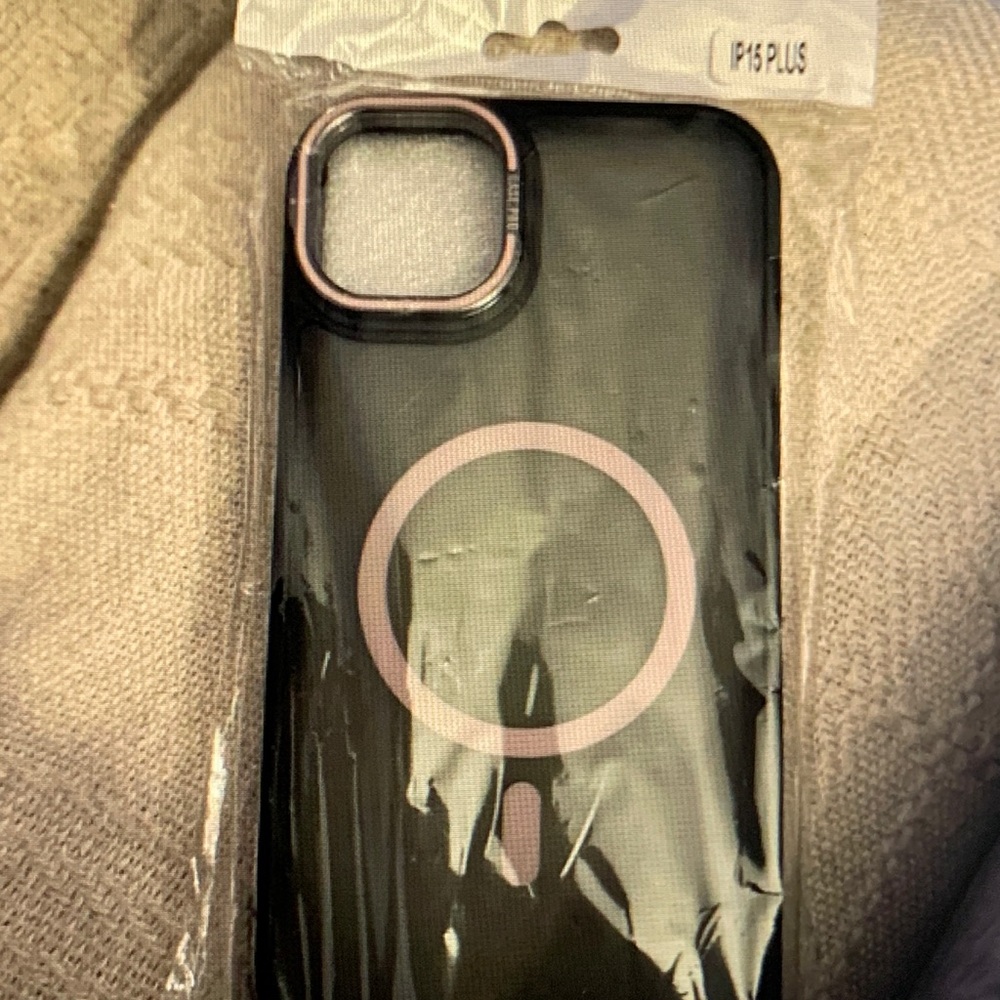 Elegant Black and Pink Case for iPhone 15 Plus